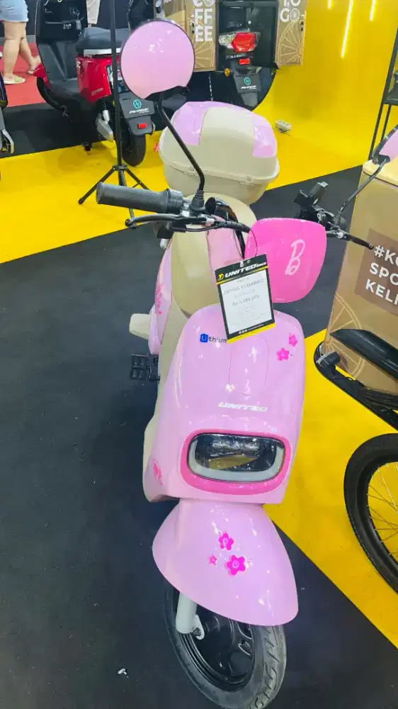 UNITED BIKE ESAPANA V1 BARBIE EDITION