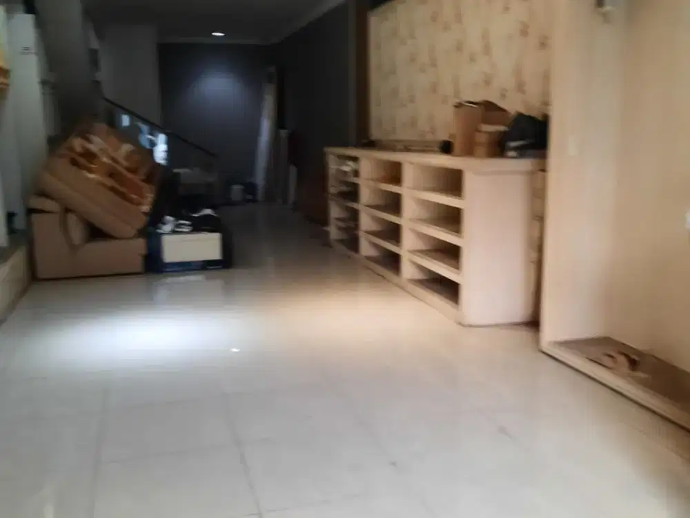 Dijual Cepat Ruko Strategis di Binatro