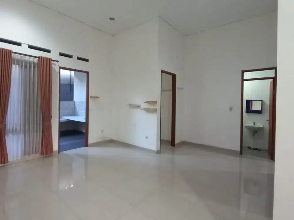 Dijual / disewakan rmh 1 lantai di Cherryfield, cluster Cressida