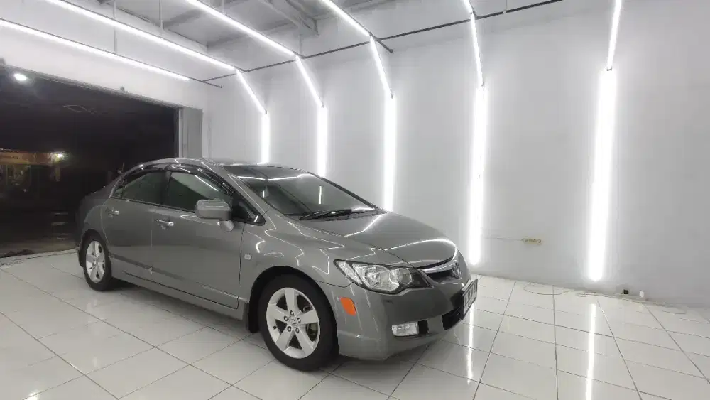 Dicari tukang poles mobil