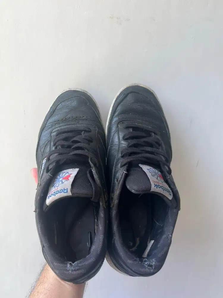 Sepatu reebok classic C85