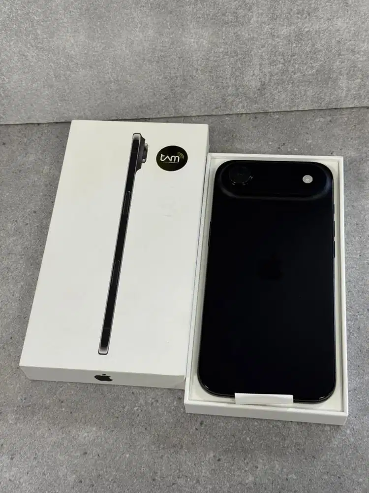 iPhone 17 air 256gb iBox