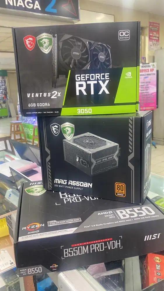 Teknisi komputer berpengalan