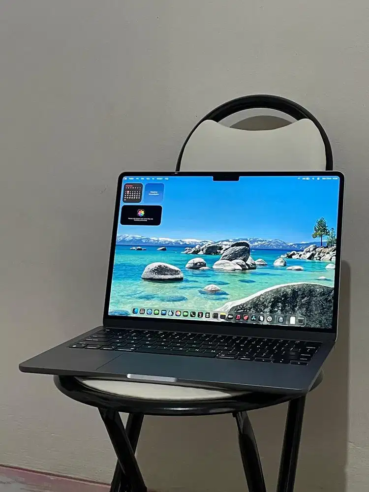 MacBook Air 2024 M3 13 inch 16/256