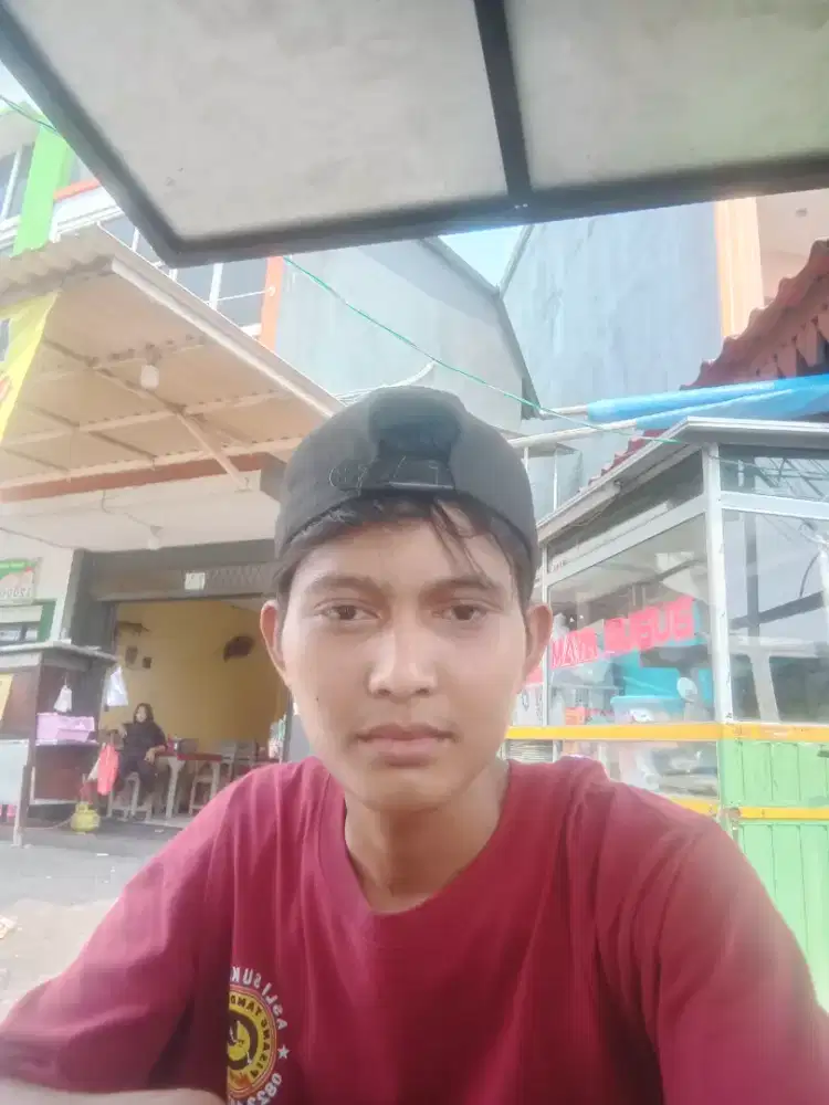 Cari kerja an jualan mangkal gpp yang penting halal