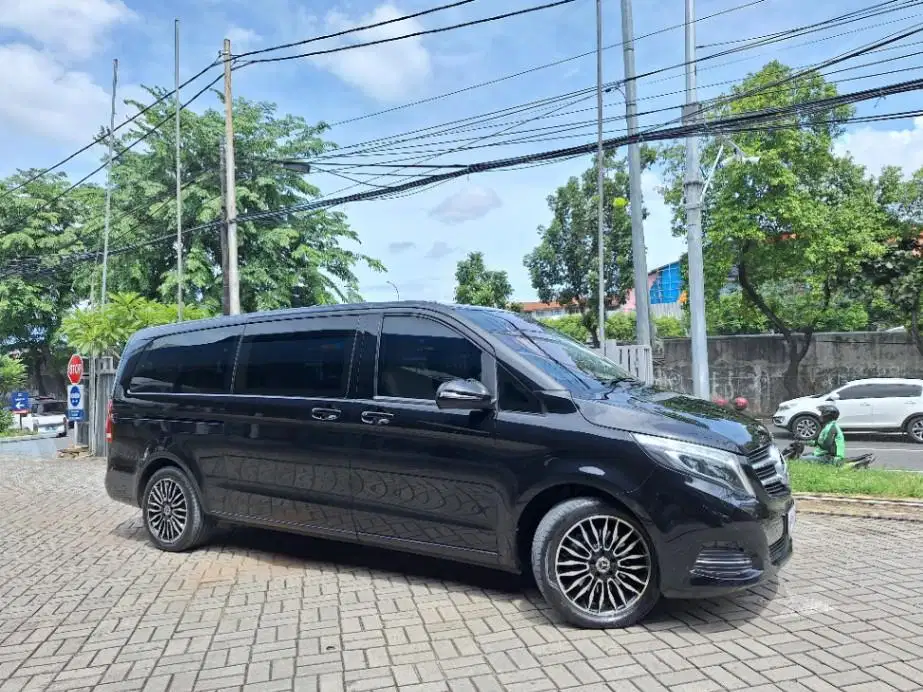 LOW DP Mercedes-Benz V250 2.0 Bensin-AT 2021 GSL