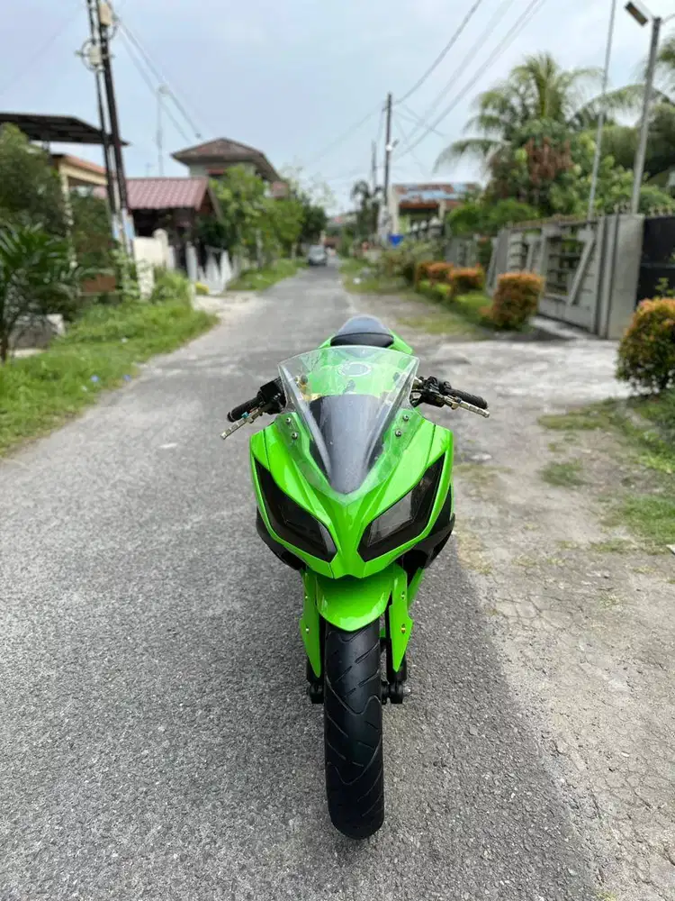 Kawasaki NINJA Warrior 250 Tahun 2012