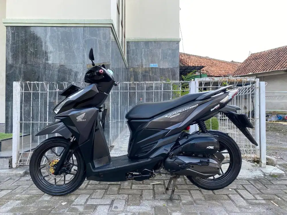 VARIO 150 LED, CBS ISS 2016