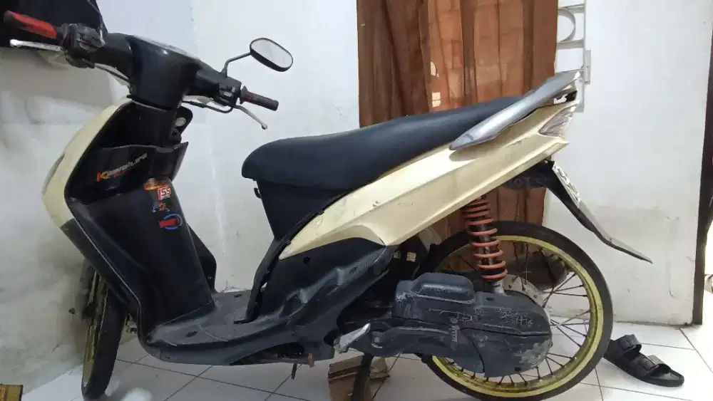 Yamaha Mio Smile 2011 (28D) - Mesin Hidup, Surat Akur, Jual BU