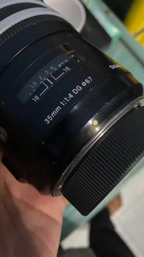 Sigma 35 mm 1.4 Nikon Fungsi normal Tajam