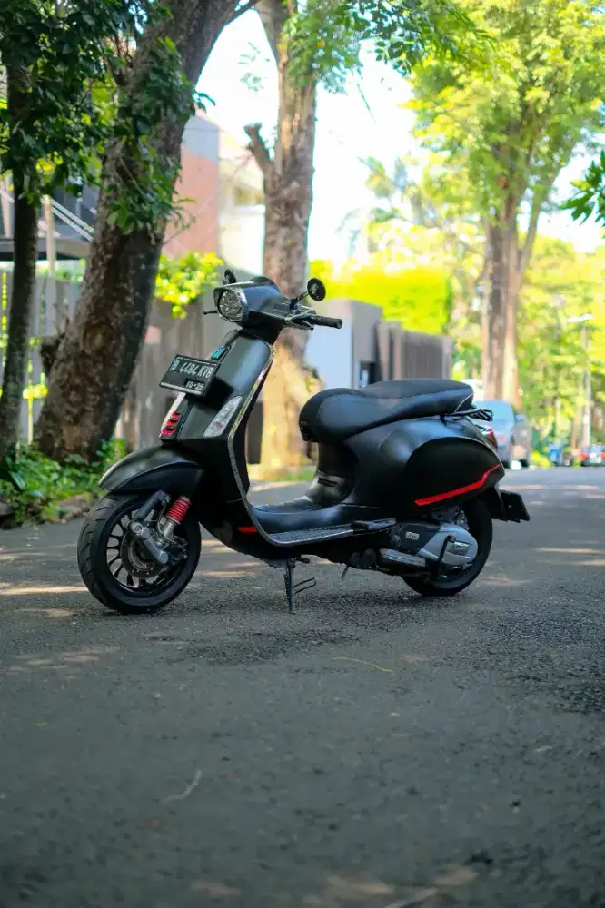 VESPA SPRINT 150 S EDITION TAHUN 2021