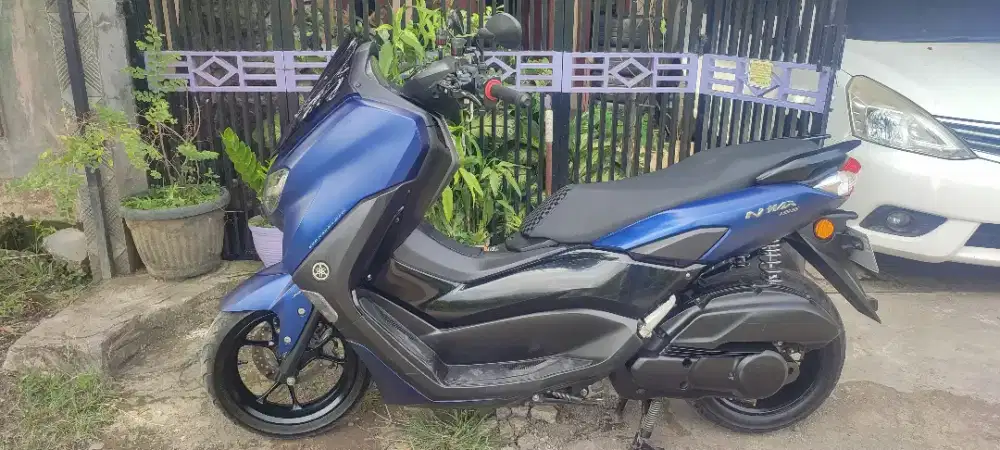 Nmax new ABS keyless Murah di bwh pasaran mulus glowing
