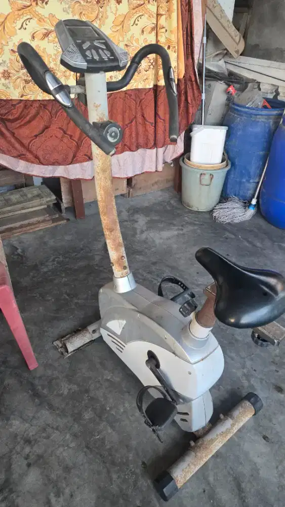 DIJUAL CEPAT SPINNING BIKE