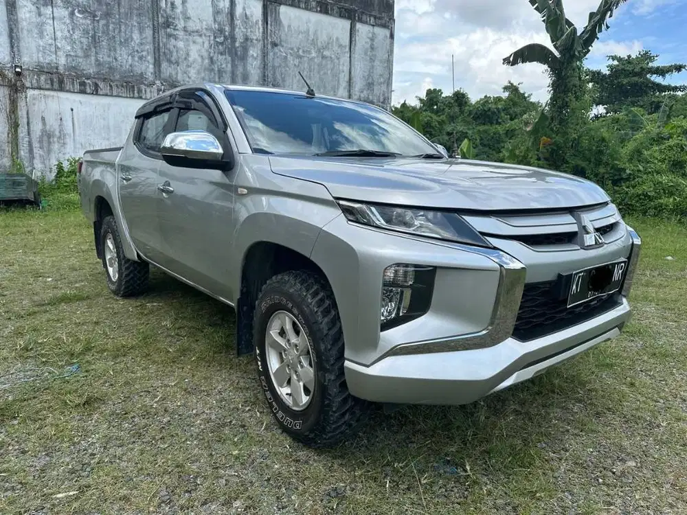 Mitsubishi Triton Double Cabin GLS 4x4 Turbo Tangan Pertama