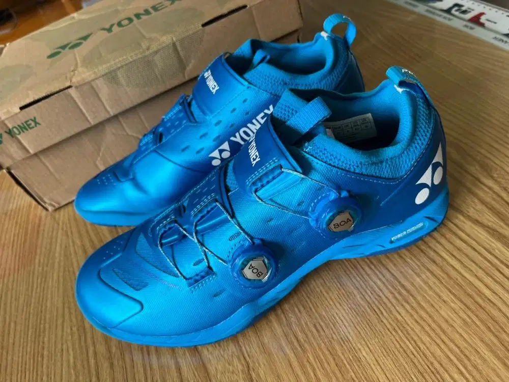 Sepatu Badminton YONEX SHB Infinty 2 EX