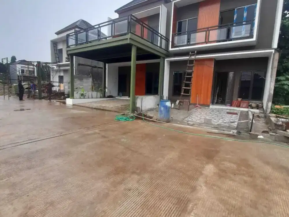 Townhouse mewah 2lantai siap huni selangkah ke tol Jatiwarna SHM pecah