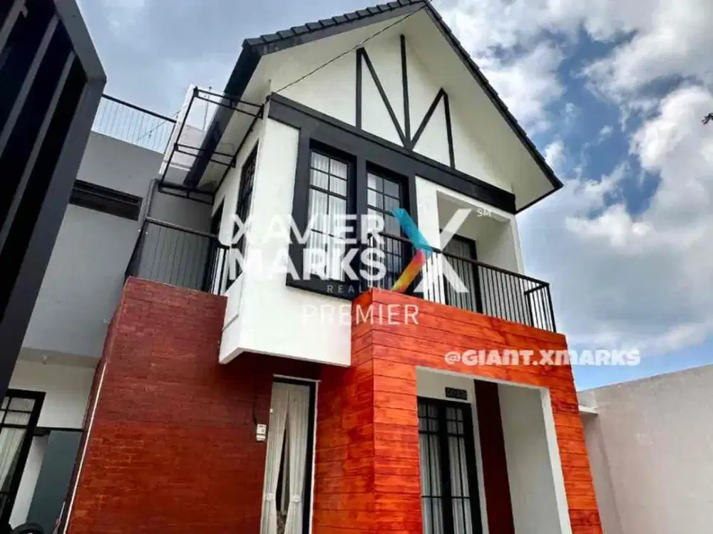 Villa Modern plus kolam renang dan rooftop View Gunung di Panderman Hill Batu Malang