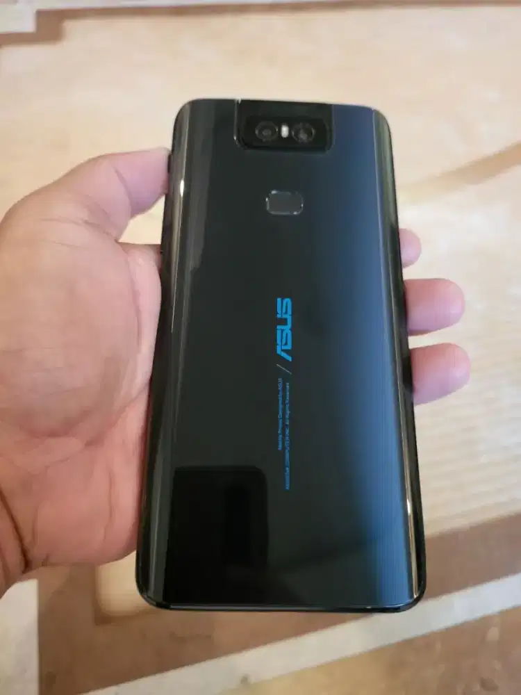 ZENFONE 6 FLIP 12/512 LANGKA ISTIMEWA