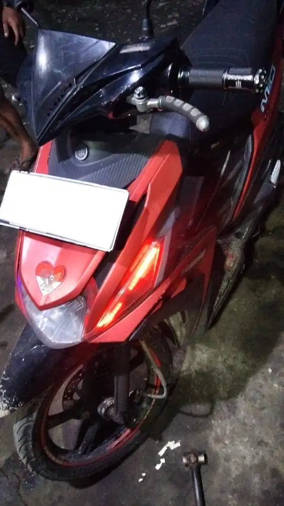 JUAL MOTOR MATIC YAMAHA MIOM3 2017 PAJAK PANJANG MESIN BAGUS BOY MULUS