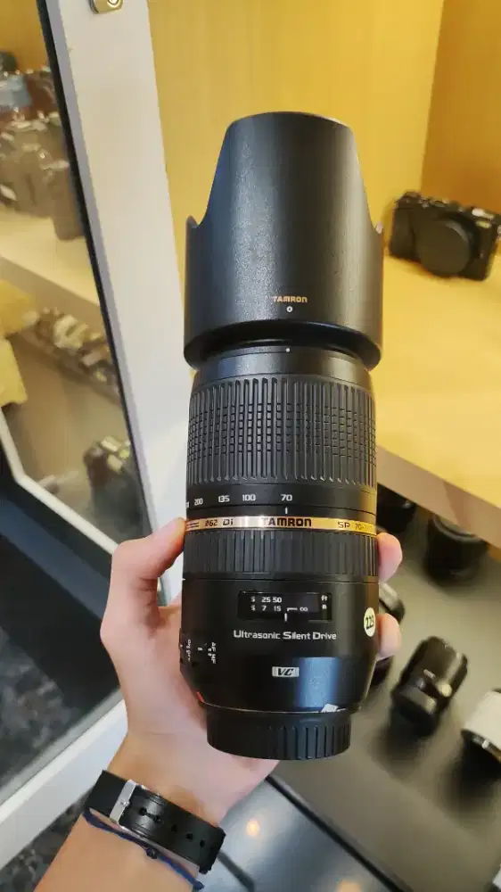 Lensa Tamron SP 70-300mm For Canon. Good Condition