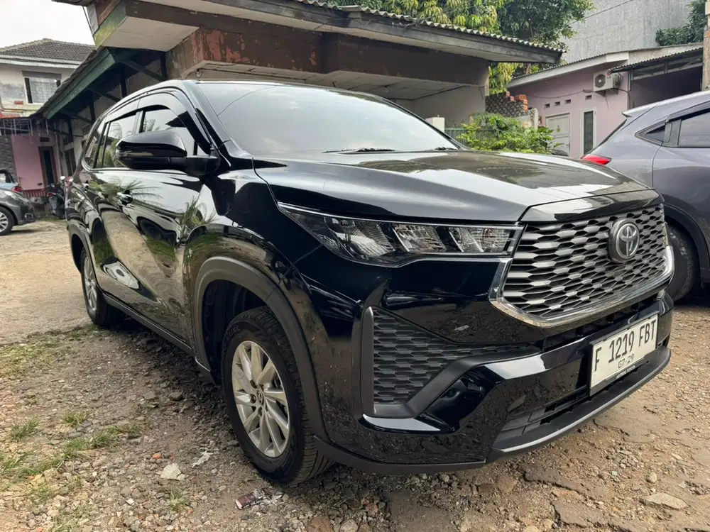 Toyota inova zenix 2024 Bensin