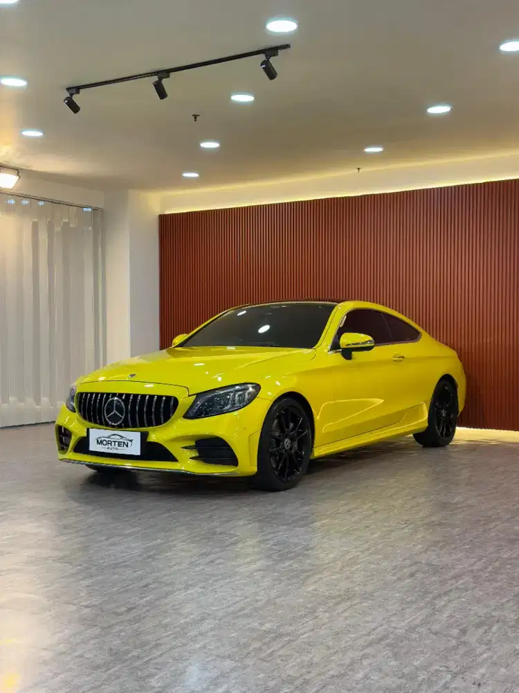 Mercedes Benz C300 AMG Coupe 2020