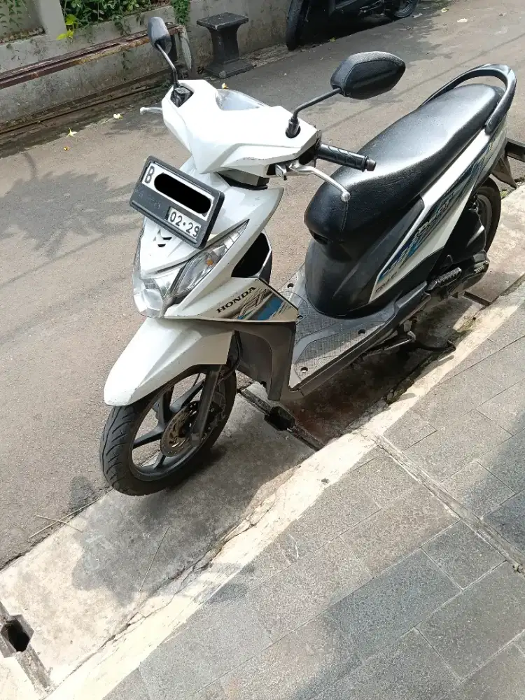 Jual Honda Beat 2014, ss lengkap, individu