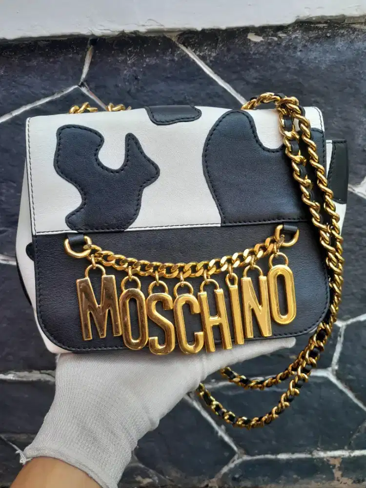 Tas Rantai Moschino Milano Motif sapi Leather Original