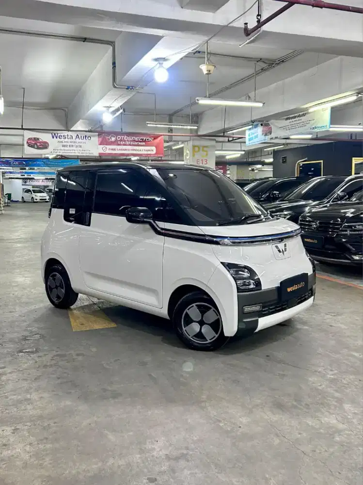 KM 9rb Long Range Wuling Air EV 2023 Airev Like New