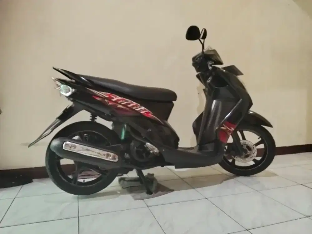 Yamaha Mio soul karburator 2009 warna hitam