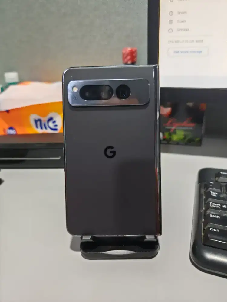 GOOGLE FOLD 12/512 LANGKA ISTIMEWA