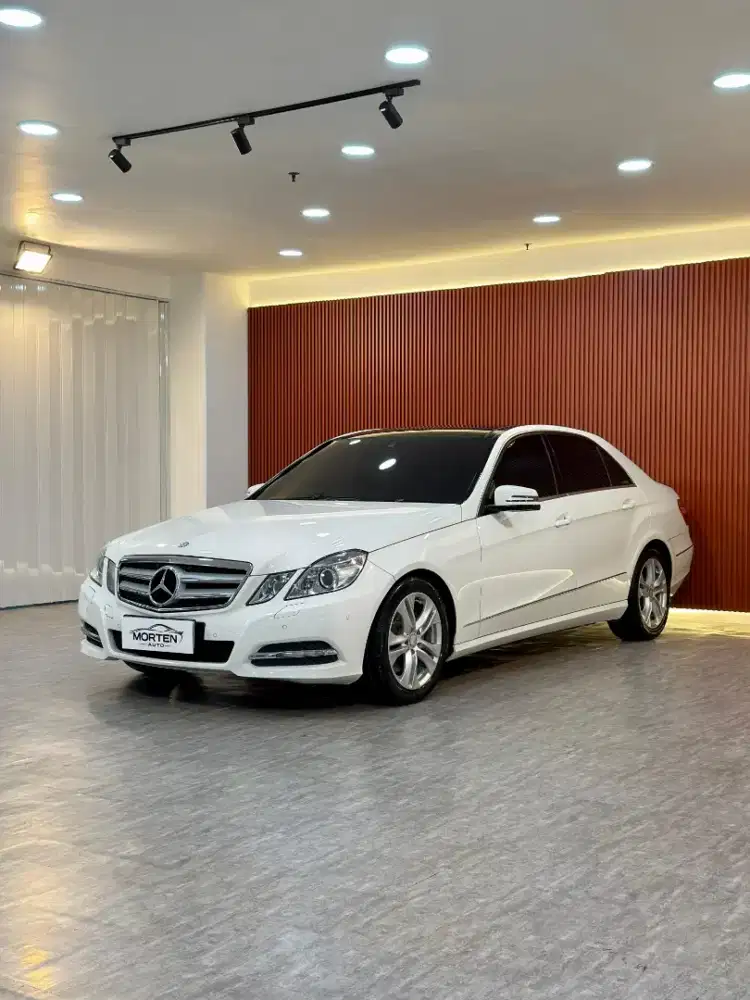 Mercedes Benz E300 Avantgarde 2012