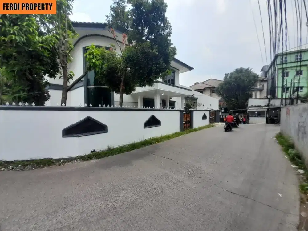 Jual Cepat Rumah Hook  Cibubur Lokasi Strategis Nego Sampai DIL