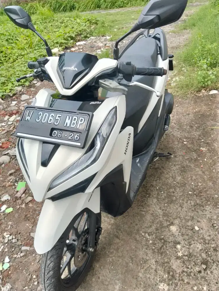 Vario 125 putih doff 2021