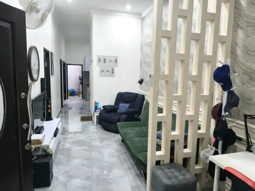 Rumah cantik strategis dekat Mall, Sekolah, Akses Tol, RS, Kolam Renang