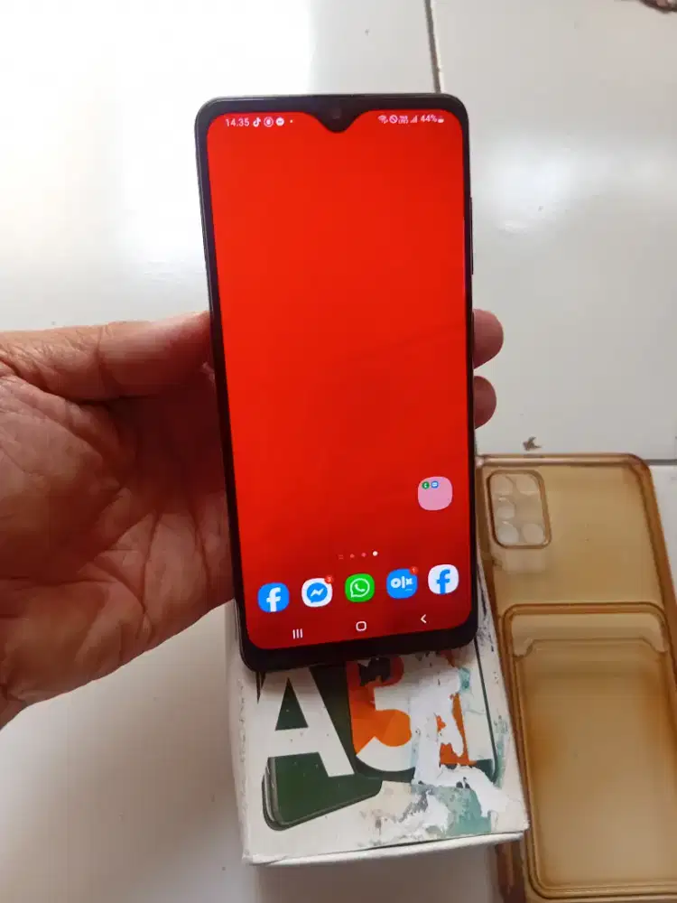 Samsung A31 ram 6gb/128gb fp di layar on lengkap segelan mulus bonus