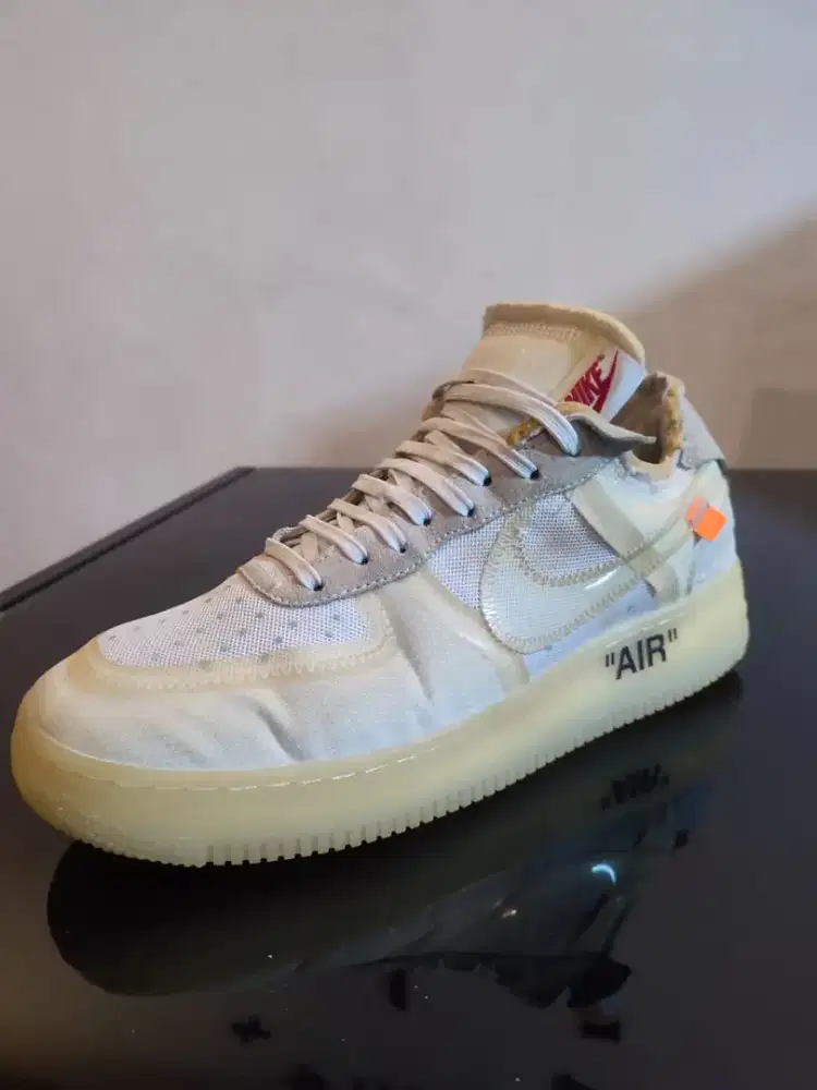 Sepatu kets Nike AIR