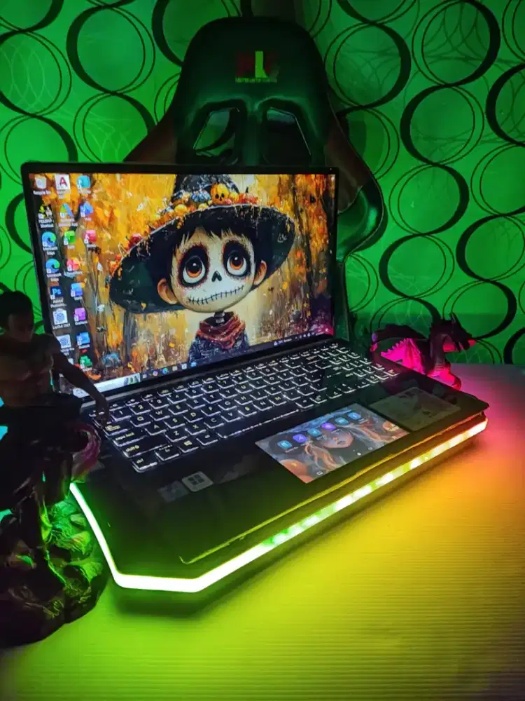 ASUS ZENBOOK  UX534FTC GEN 10 [Ram 16GB + SSD] SCREENPAD DISPLAY