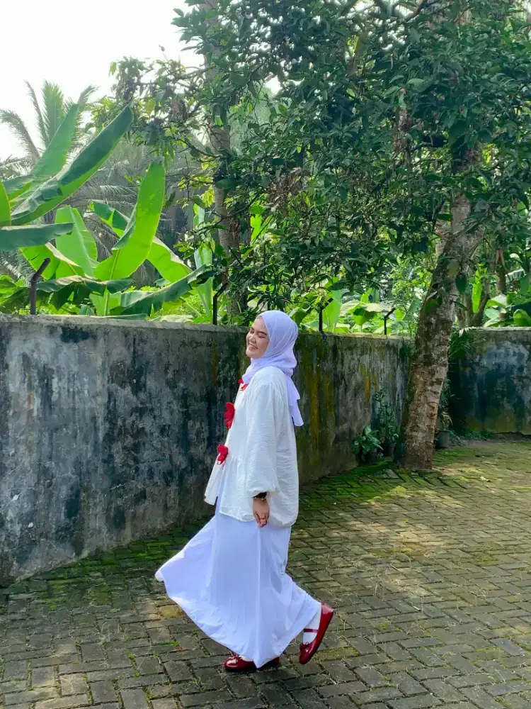 Loker Shadow Teacher