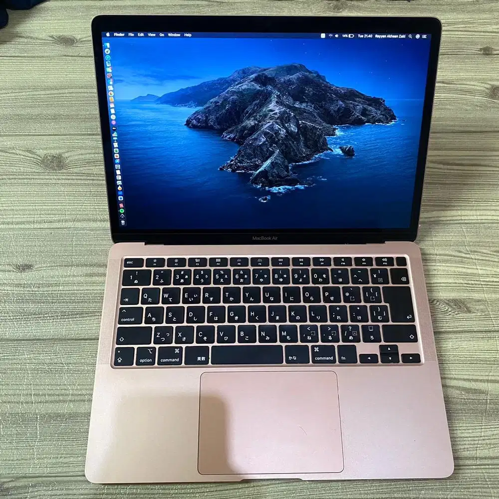 Macbook air retina 2020 8/256gb Normal murah bisa COD