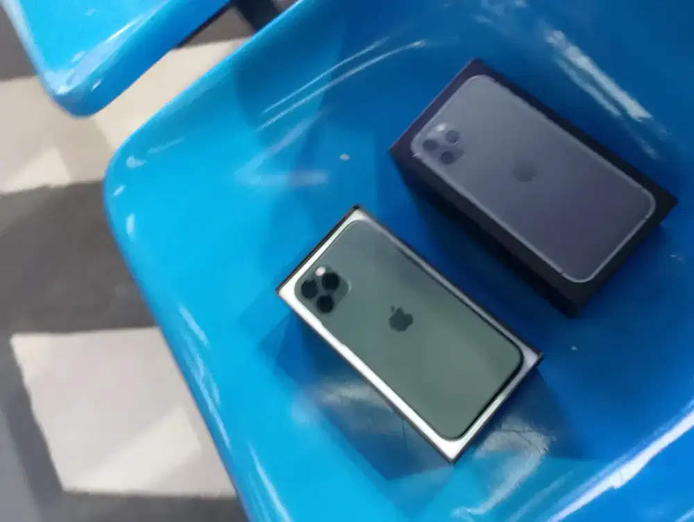 Iphone 11 pro max 256gb pasti bangga baru