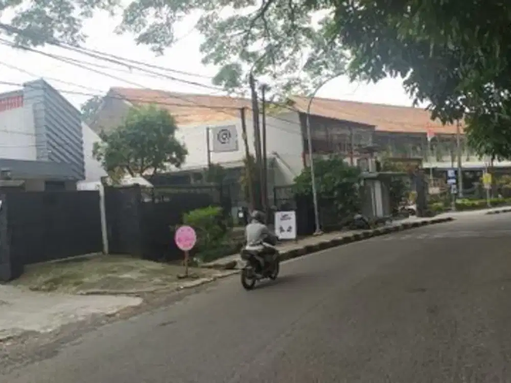 Lelang rumah sayap riau taman pramuka bandung