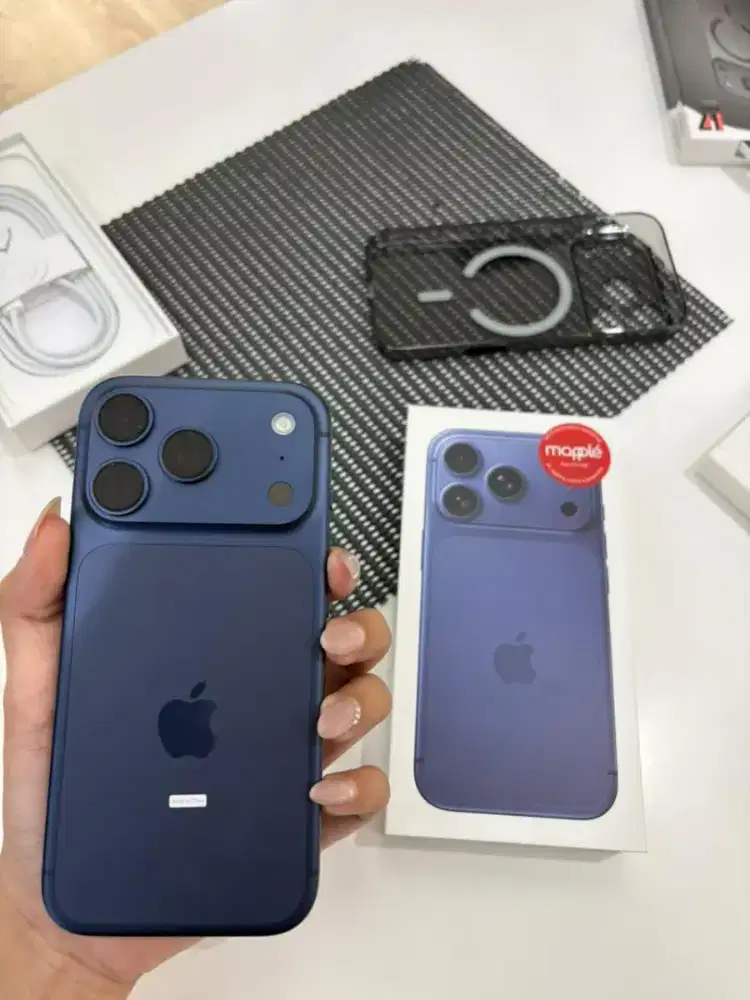 Iphone 17 pro 256gb garansi resmi bunga 0%