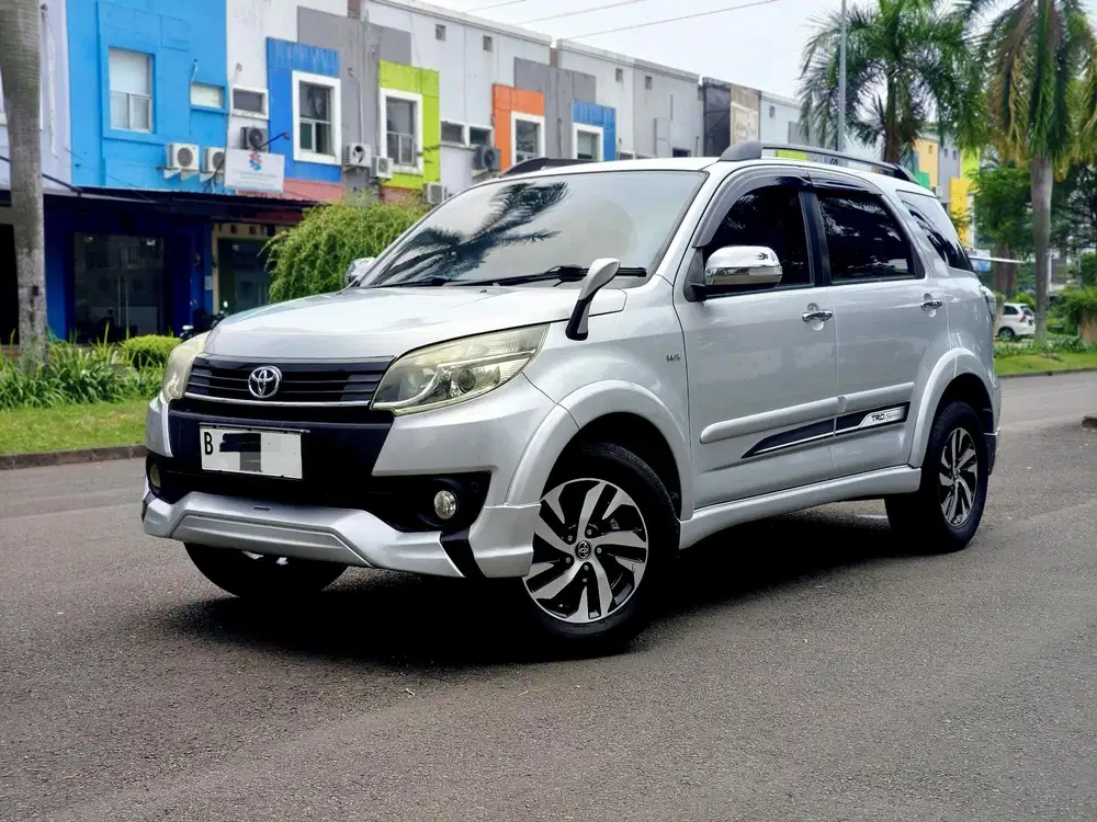 Toyota Rush 2015 Bensin