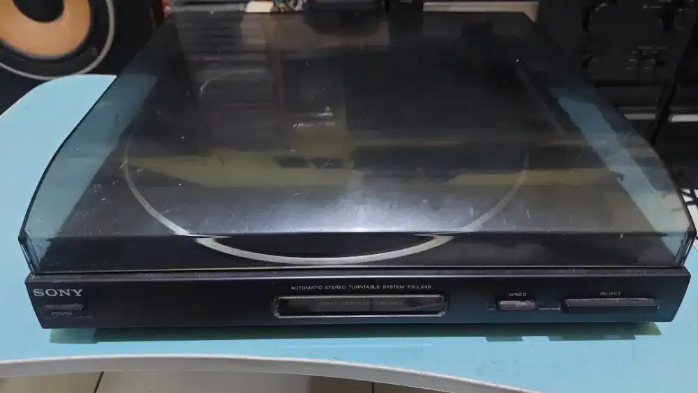 Turntable Sony PS-LX 40 ( pemutar piringan hitam )