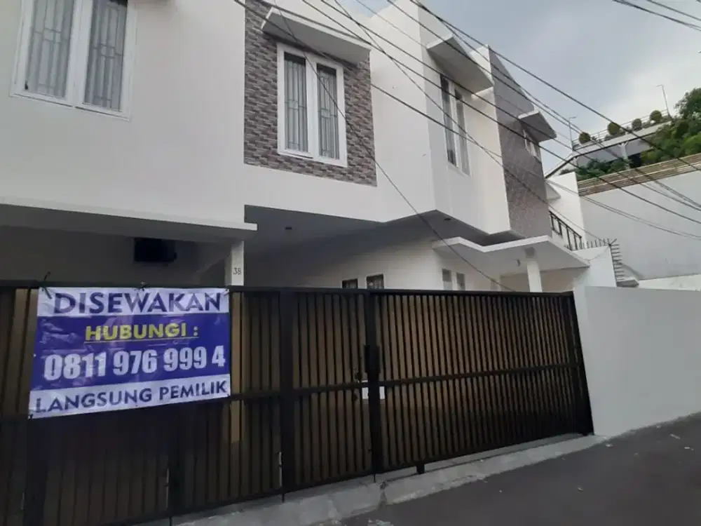 DISEWAKAN RUMAH DI TEBET DALAM