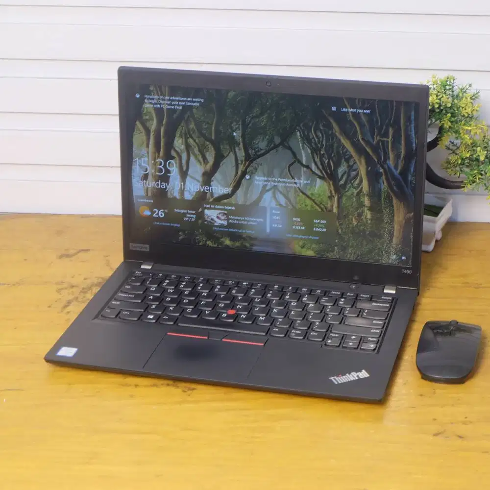 SLIM Laptop Lenovo Thinkpad T490 CORE I5 gen 8 RAM 8 SSD
