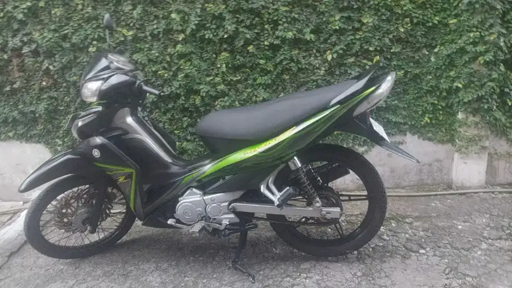 YAMAHA JUPITER Z ROBOT 2011.