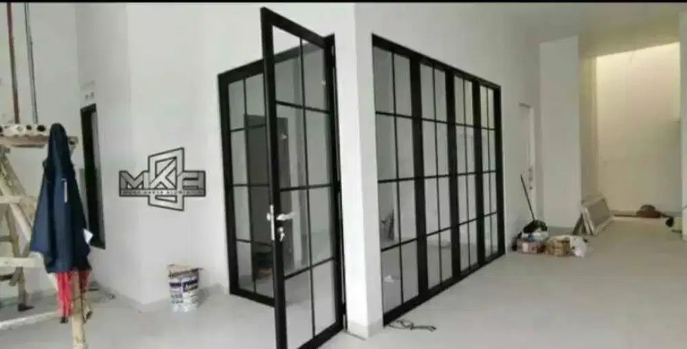 Kusen pintu dan jendela aluminium