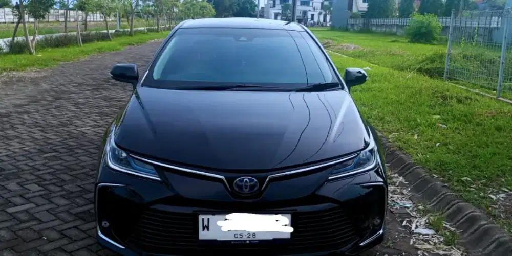 Toyota Altis 1.8L Hybrid 2021